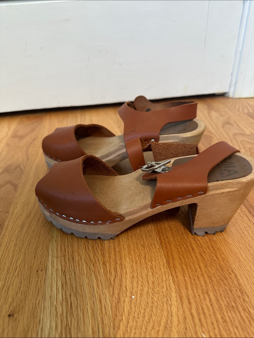 MIA Tan Brown Leather Open-Toe Clog Sandals
